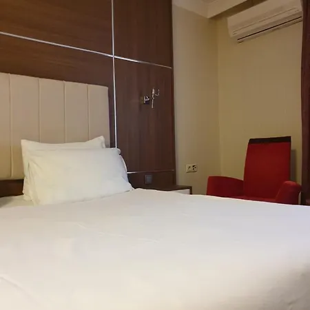 Rza Szálloda 3*